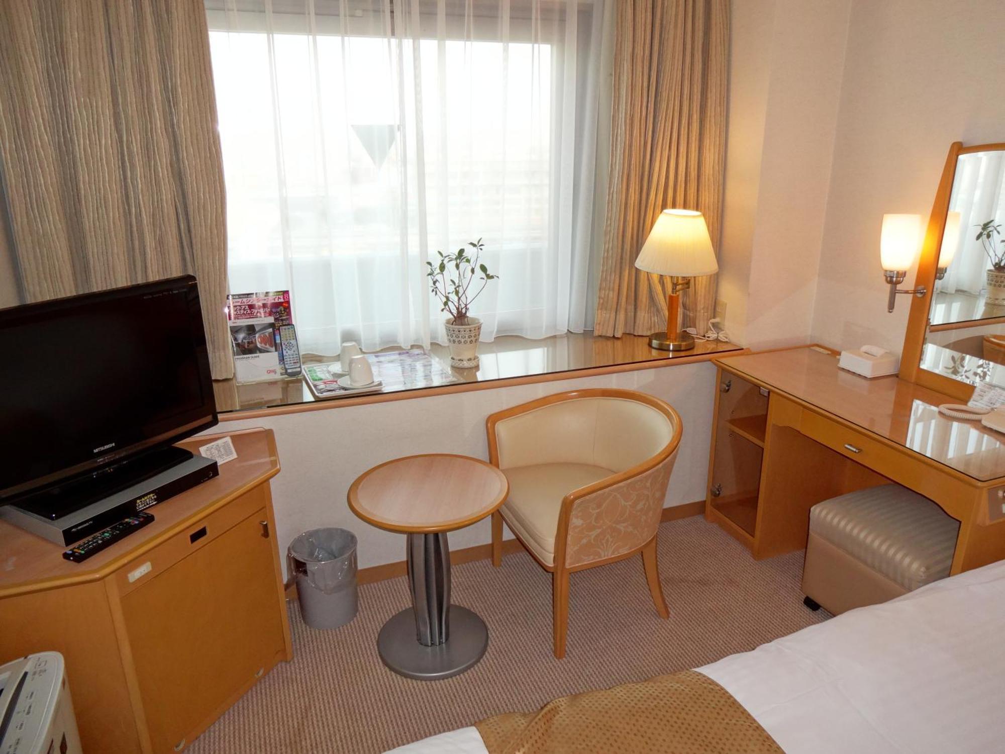 Kobe Luminous Hotel Quarto foto
